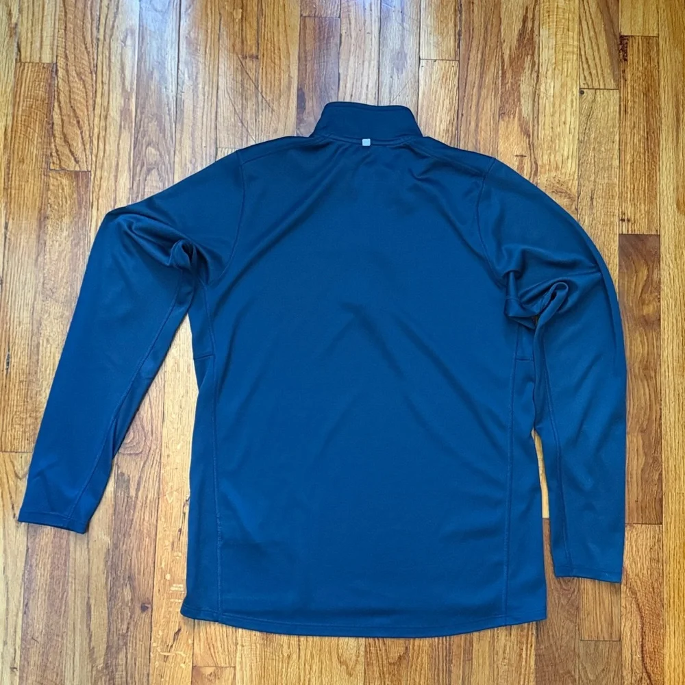 Nike Men's Navy Blue Performance 1/4” long sleeve shirt - Picture 9 of 10